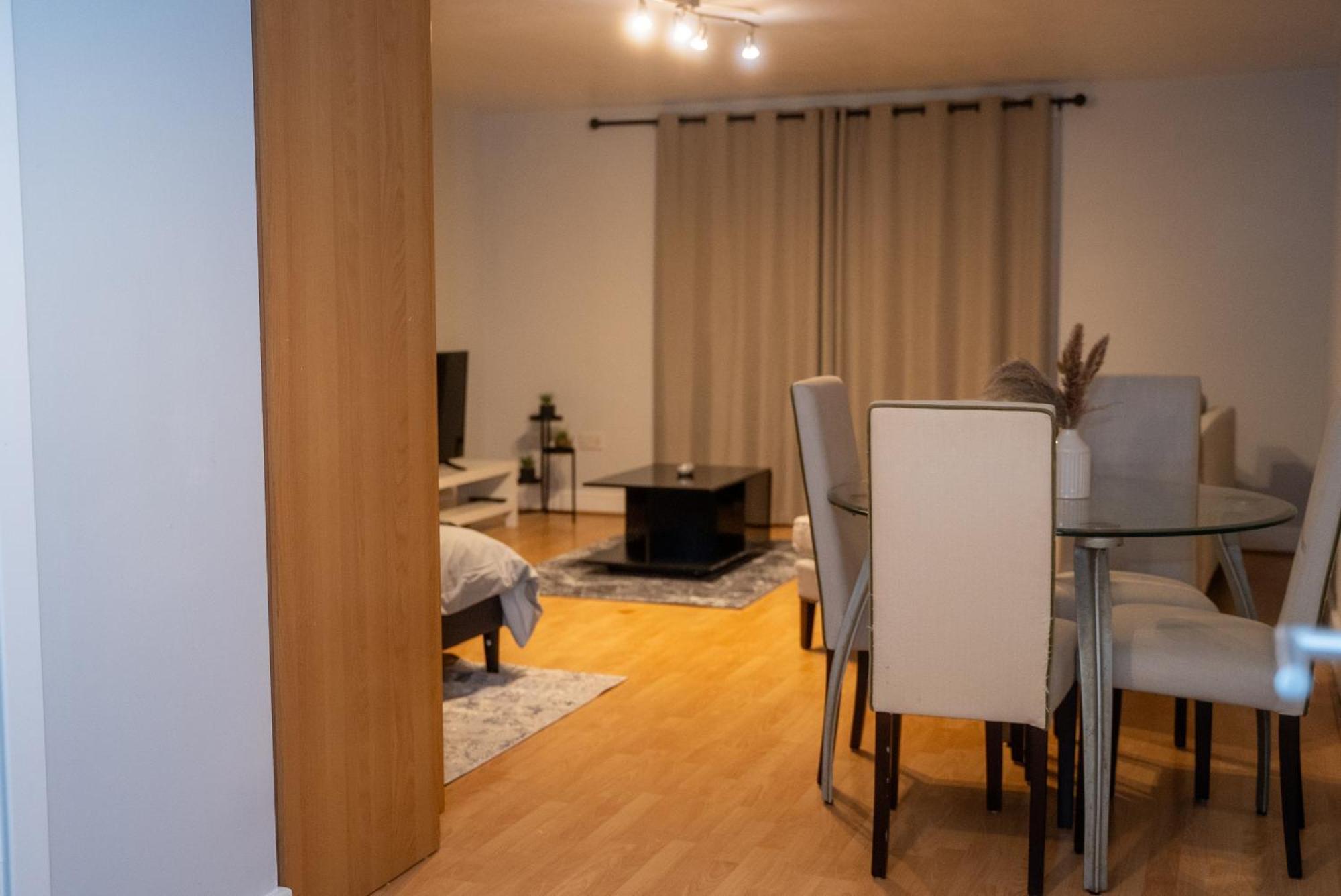 Cozy 1 Bed In Canary Wharf - Near Excel & Greenwich With Gym Acces Лондон Экстерьер фото